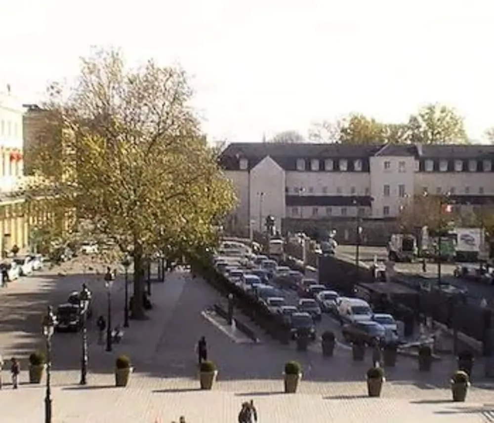 De Lorraine * Parijs